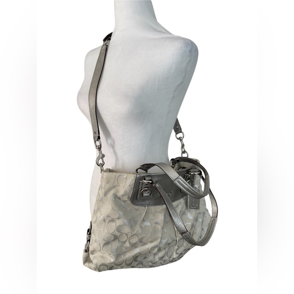 Coach Ashley Signature "C" Shoulder Satchel Purse Silver Metallic Vintage - Picture 3 of 16